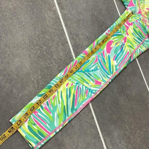 Lilly Pulitzer Luxletic Leggings size XS - Picture 6 of 10